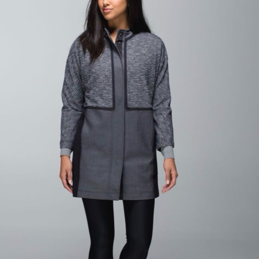 Lululemon Cocoon Car CoatBlack / Coco Pique Black / Shine Dot Black Size Small